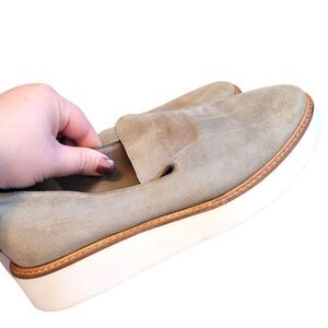 Vince Women's Light Grey Suede Slip On Loafers Size US 5.5